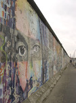 25259 Graffiti on Berlin wall.jpg